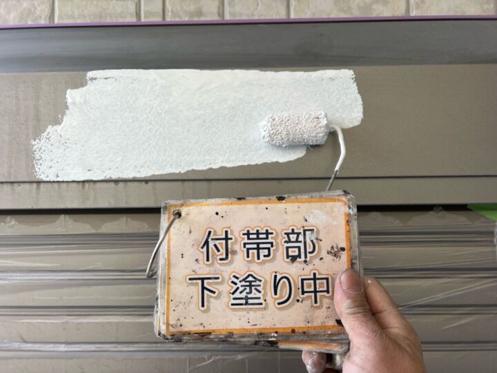 シャッターボックス塗装②