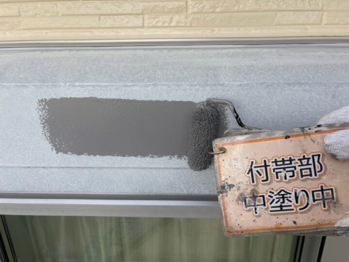 シャッターボックス塗装②